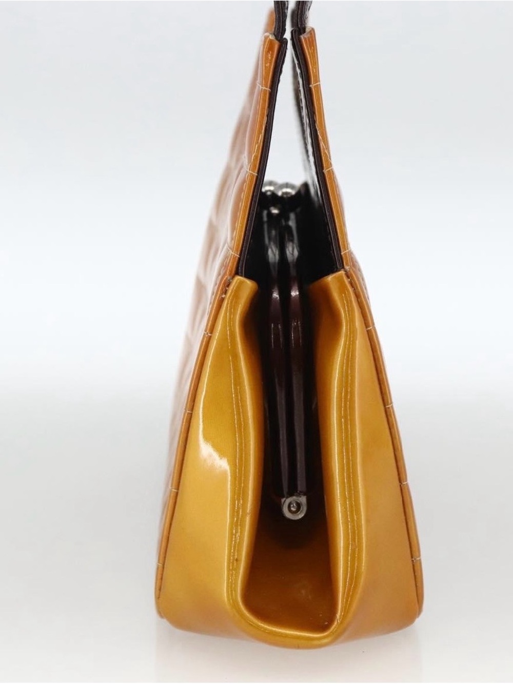 CHANEL Chocolate Bar Patent Shoulder Bag Honey Yellow - Picture 10 of 15